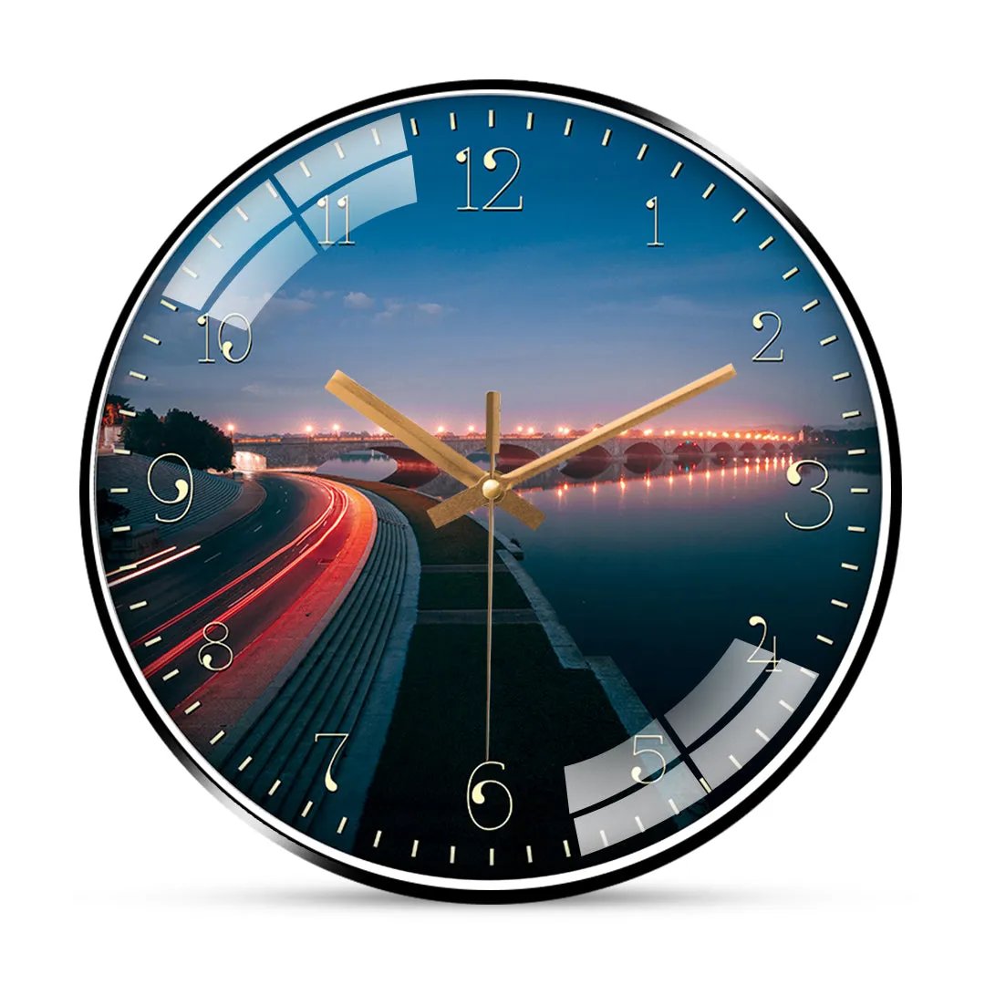 Arlington memorial bridge wall clock