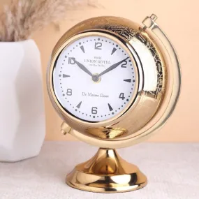 Globish Table Clock