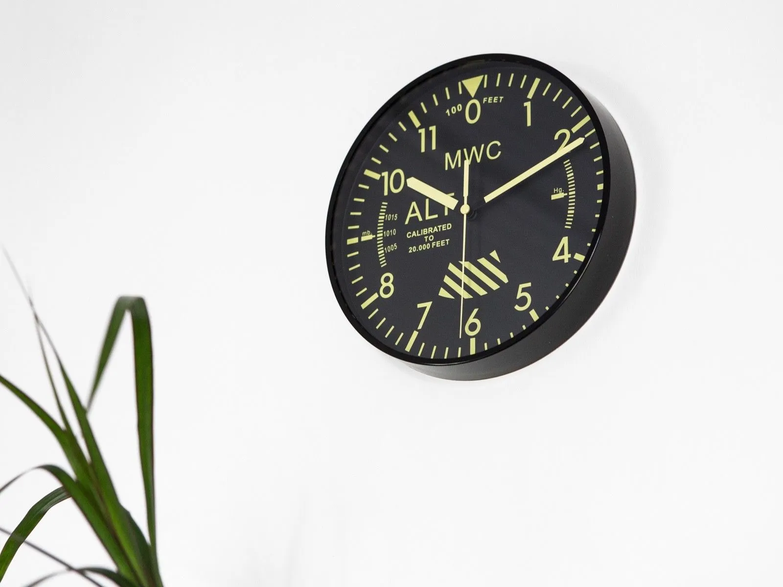 MWC Limited Edition Altimeter Wall Clock with High Visibility Dial, Sweep Second Hand and a Silent Quartz Movement (Size 22.5 cm / approx 9")