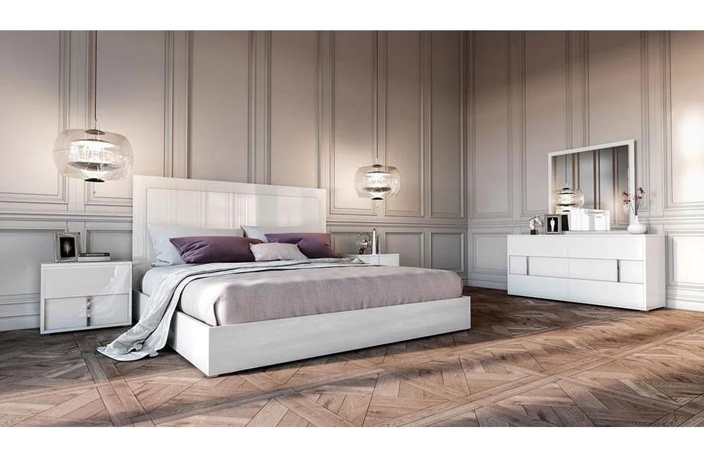 Nicla Italian Modern White Bedroom Set